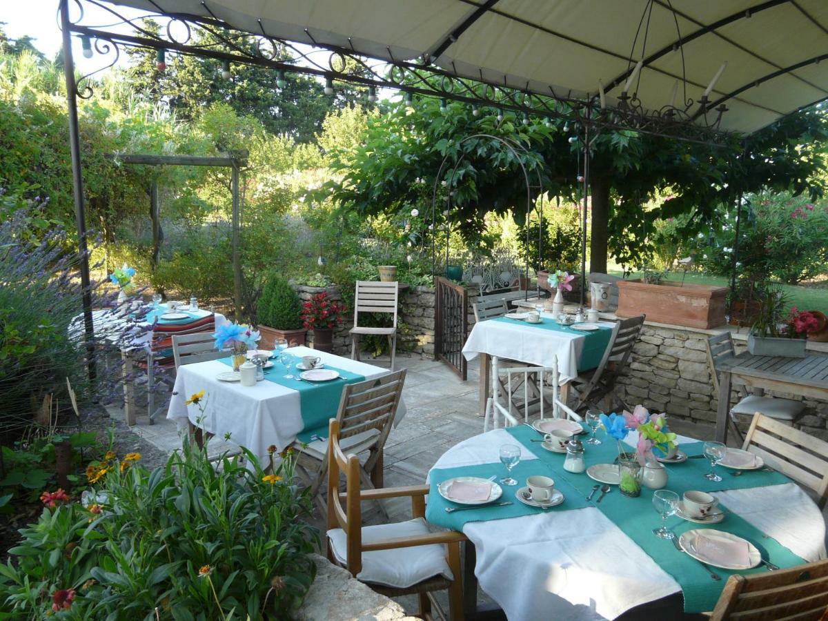 La Capucine Bed and Breakfast Lagnes Buitenkant foto